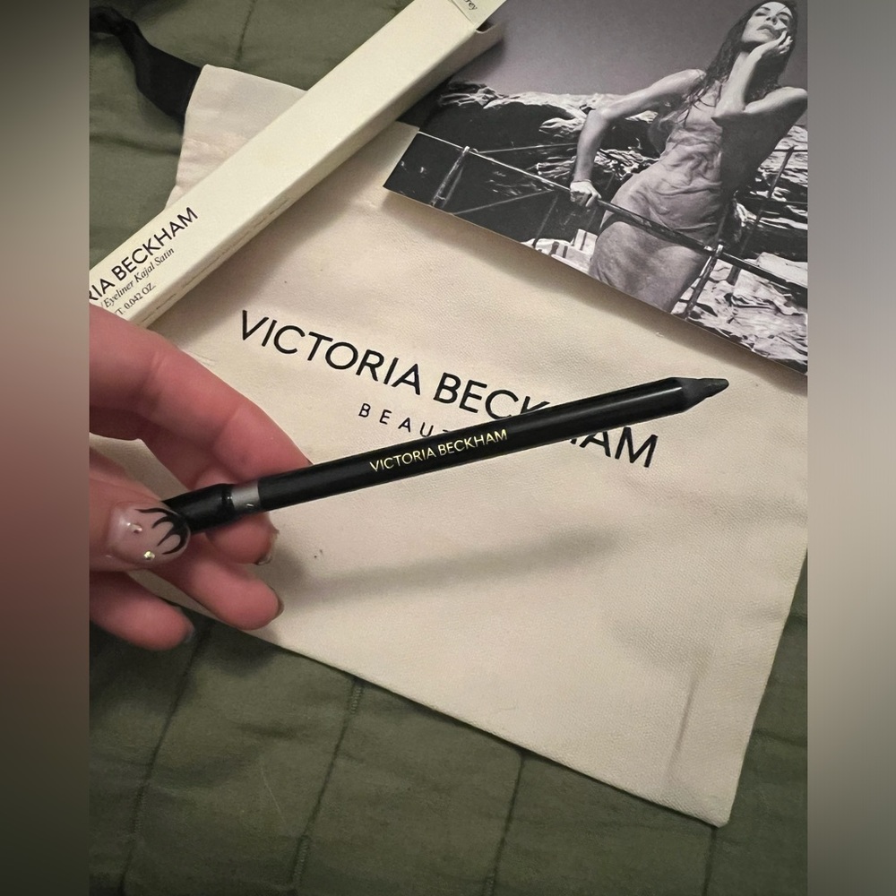 Victoria Beckham Satin Kajal Liner/Sea Gray